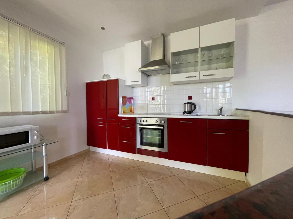 Apartments Rozela Ulcinj Ngoại thất bức ảnh